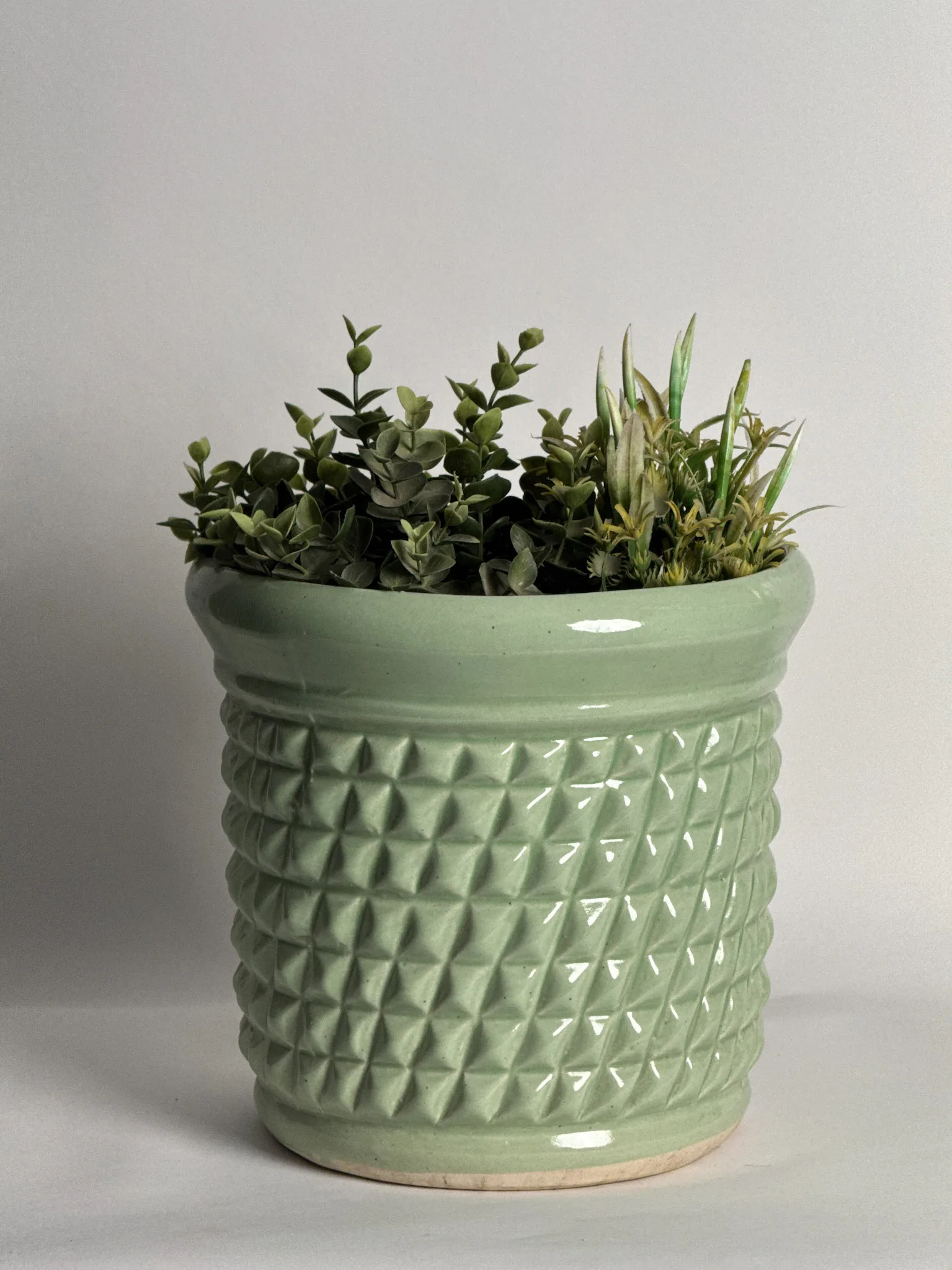 Classic Ceramic Planter — 10" Dia × 9" Height — Primary View