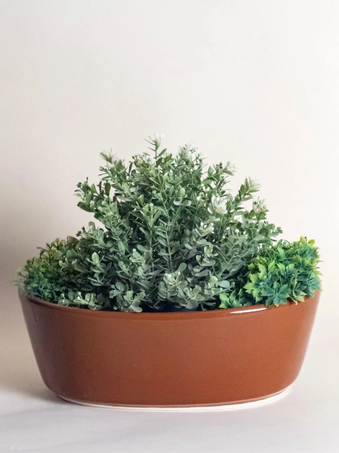Classic Ceramic Planter — 8" Dia × 7" Height — Primary View