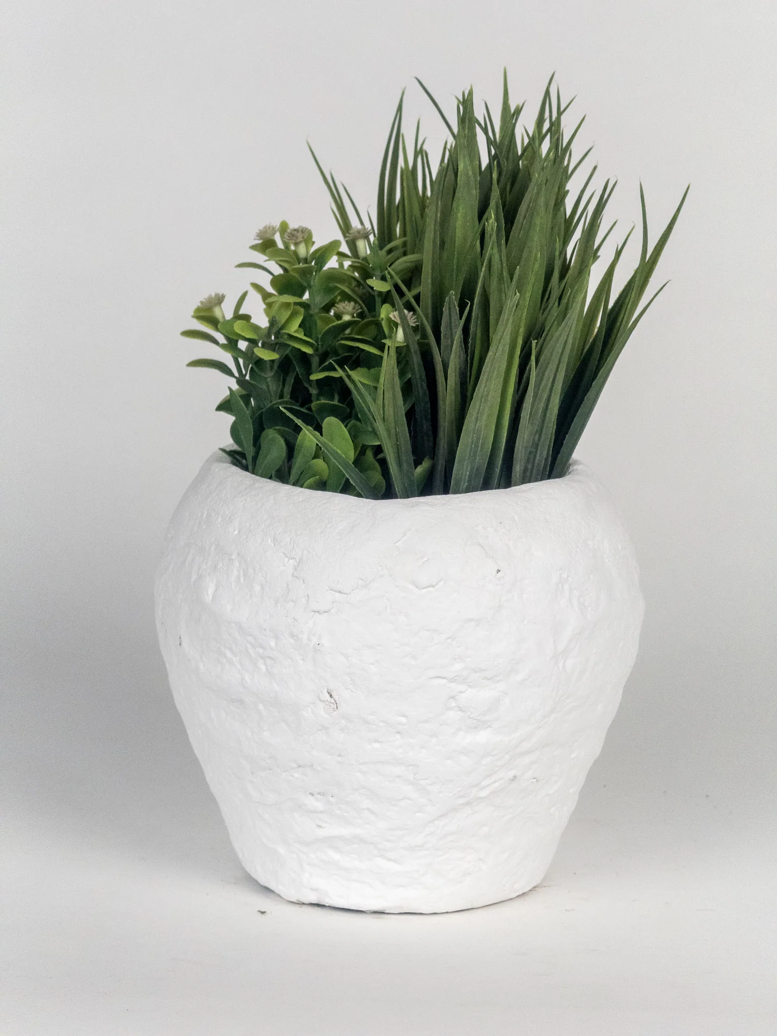 Classic Ceramic Planter — 4" Dia × 3" Height — Primary View