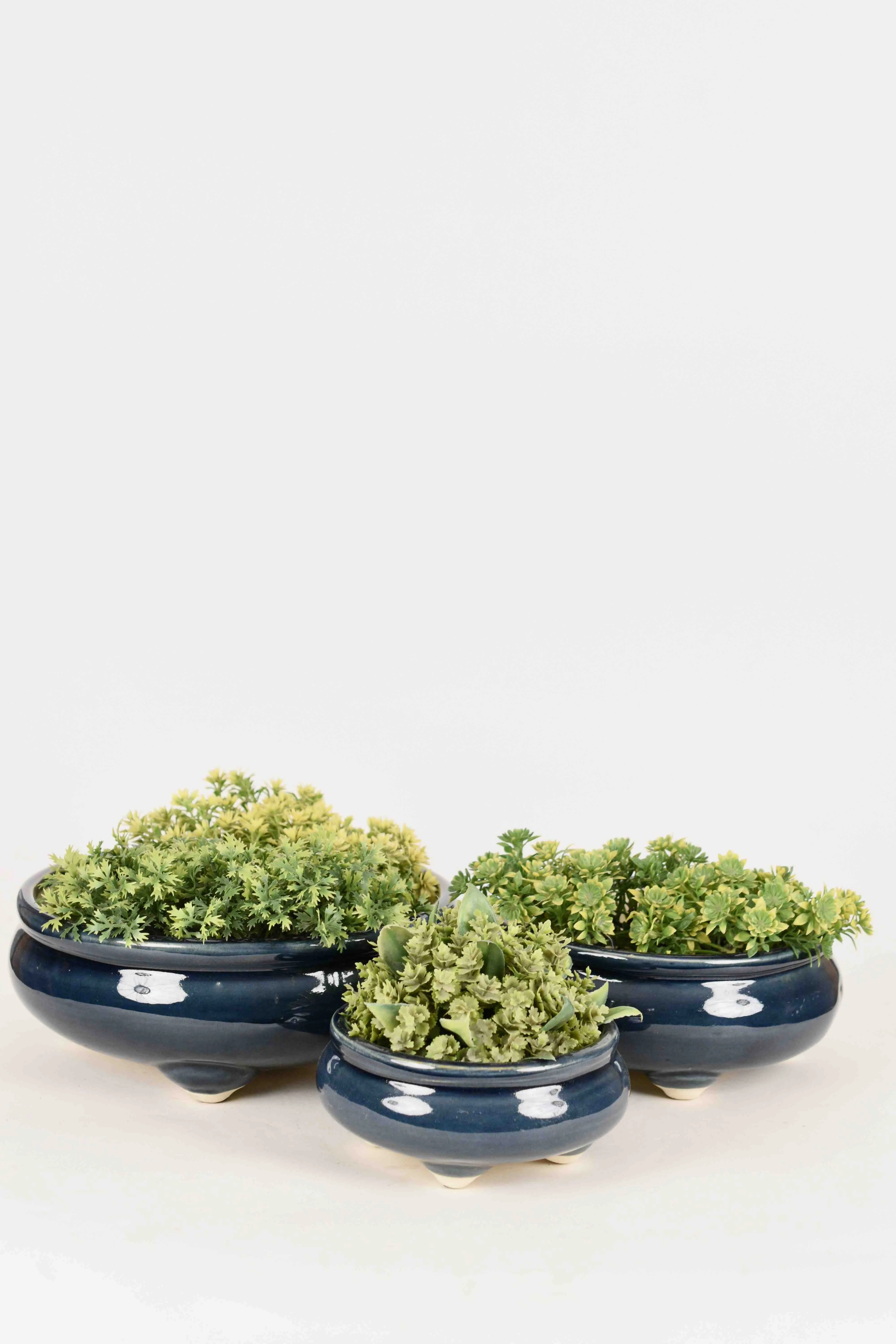 Classic Ceramic Planter — 8" Dia × 7" Height — Primary View