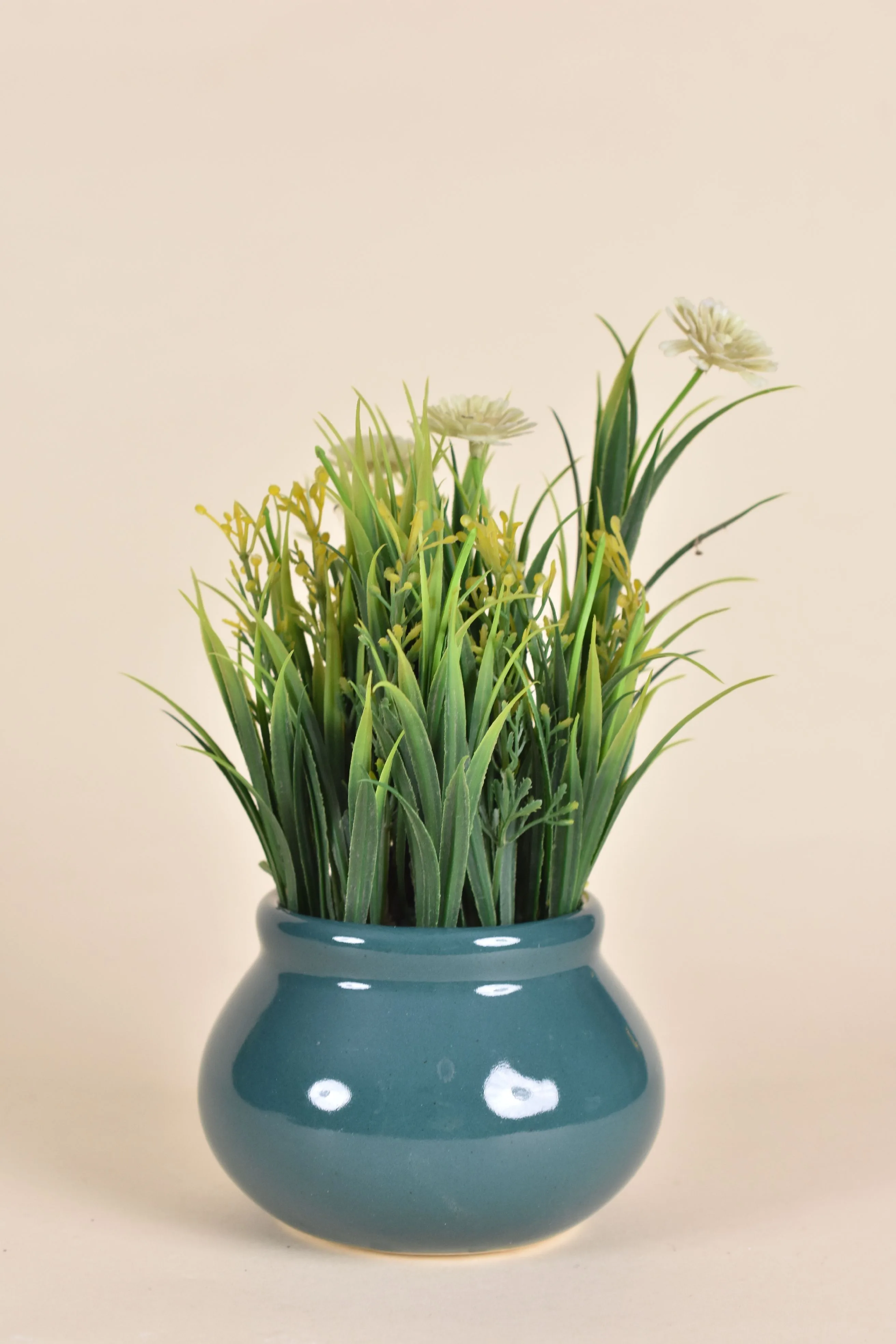 Classic Ceramic Planter — 8" Dia × 7" Height — Primary View