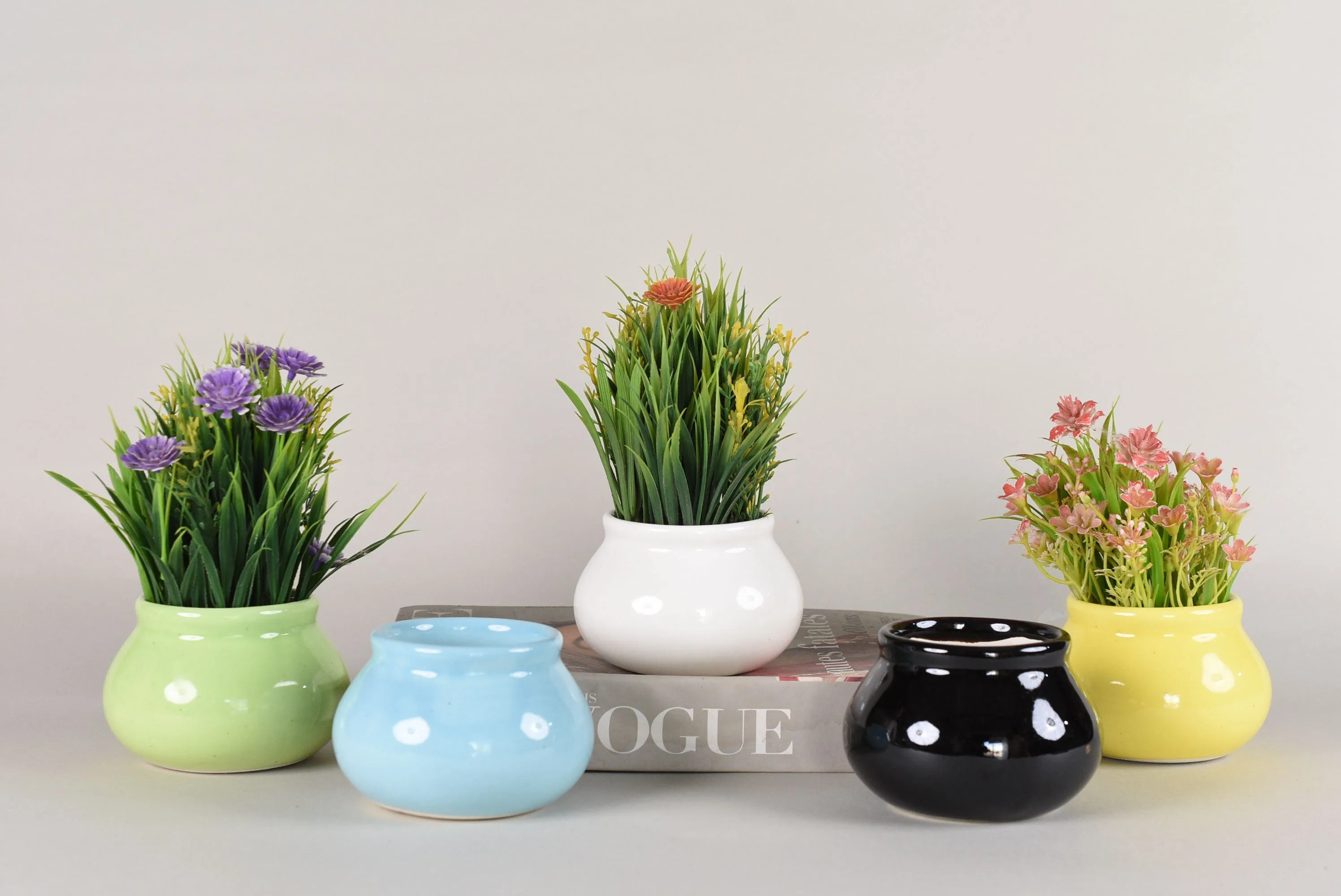 Classic Ceramic Planter — 6" Dia × 7" Height — Primary View