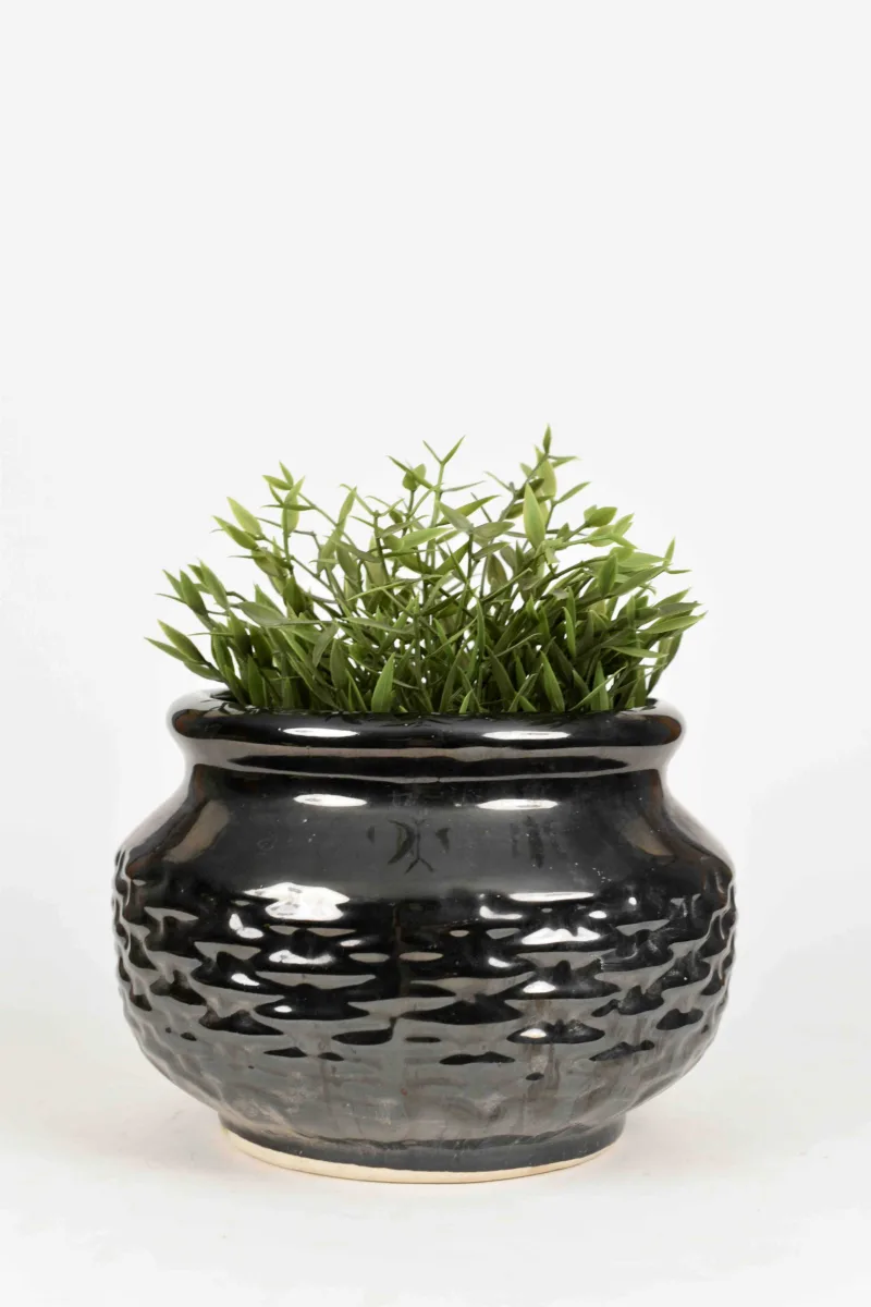Classic Ceramic Planter — 8.5" Dia × 6.5" Height — Primary View