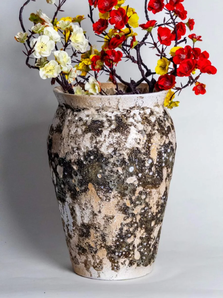 Classic Ceramic Planter — 8" Dia × 9" Height — Primary View