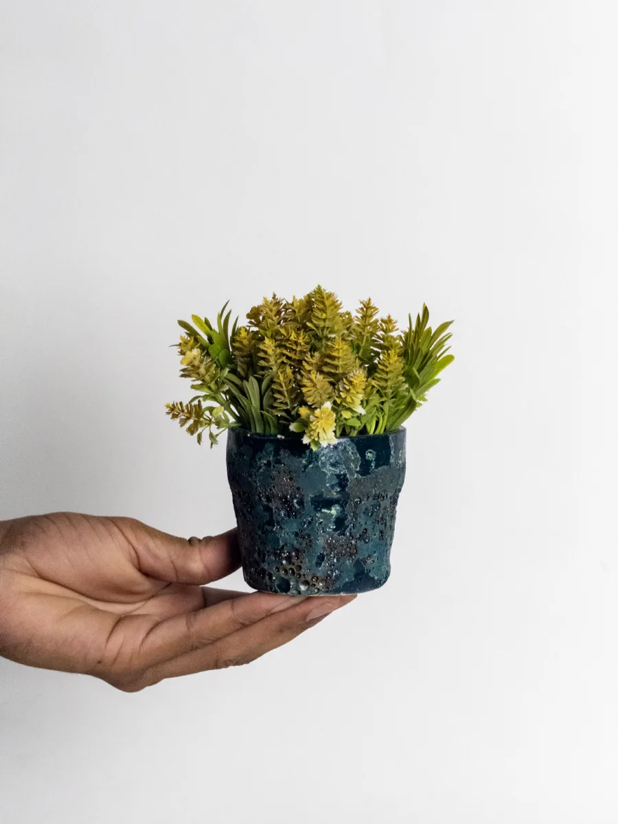 Classic Ceramic Planter — 21" Dia × 3" Height — Primary View