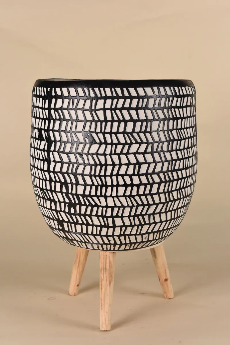 Classic Ceramic Planter — 8.5" Dia × 9.5" Height — Primary View