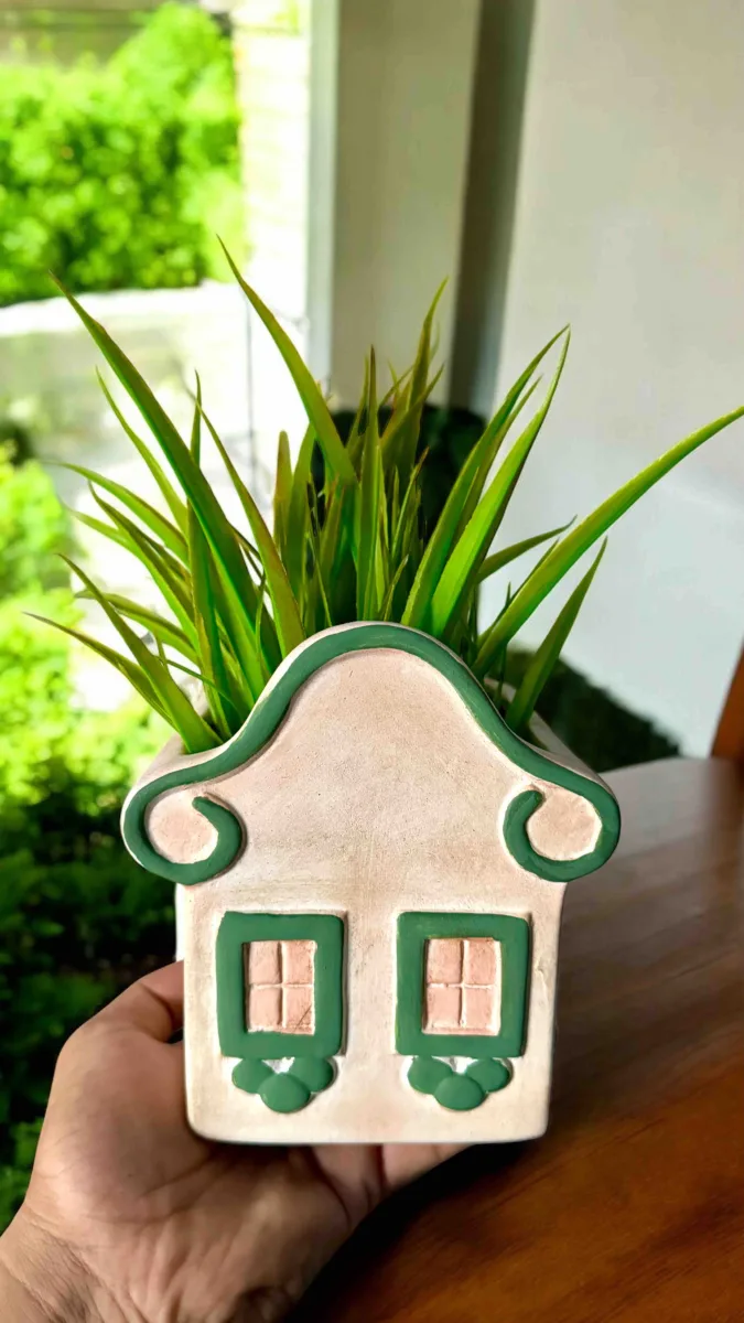Classic Ceramic Planter — 5" Dia × 6" Height — Primary View
