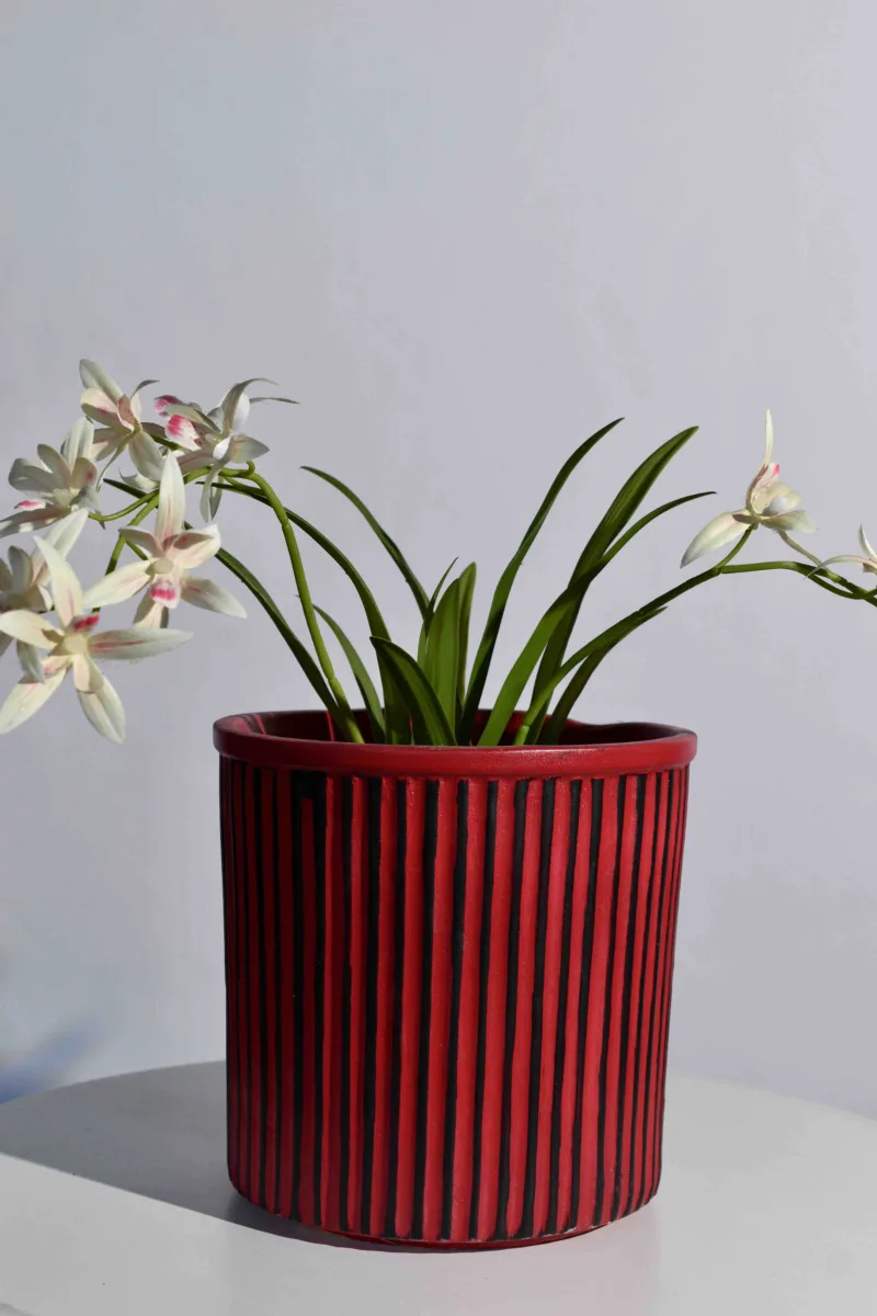 Classic Ceramic Planter — 8" Dia × 4" Height — Primary View