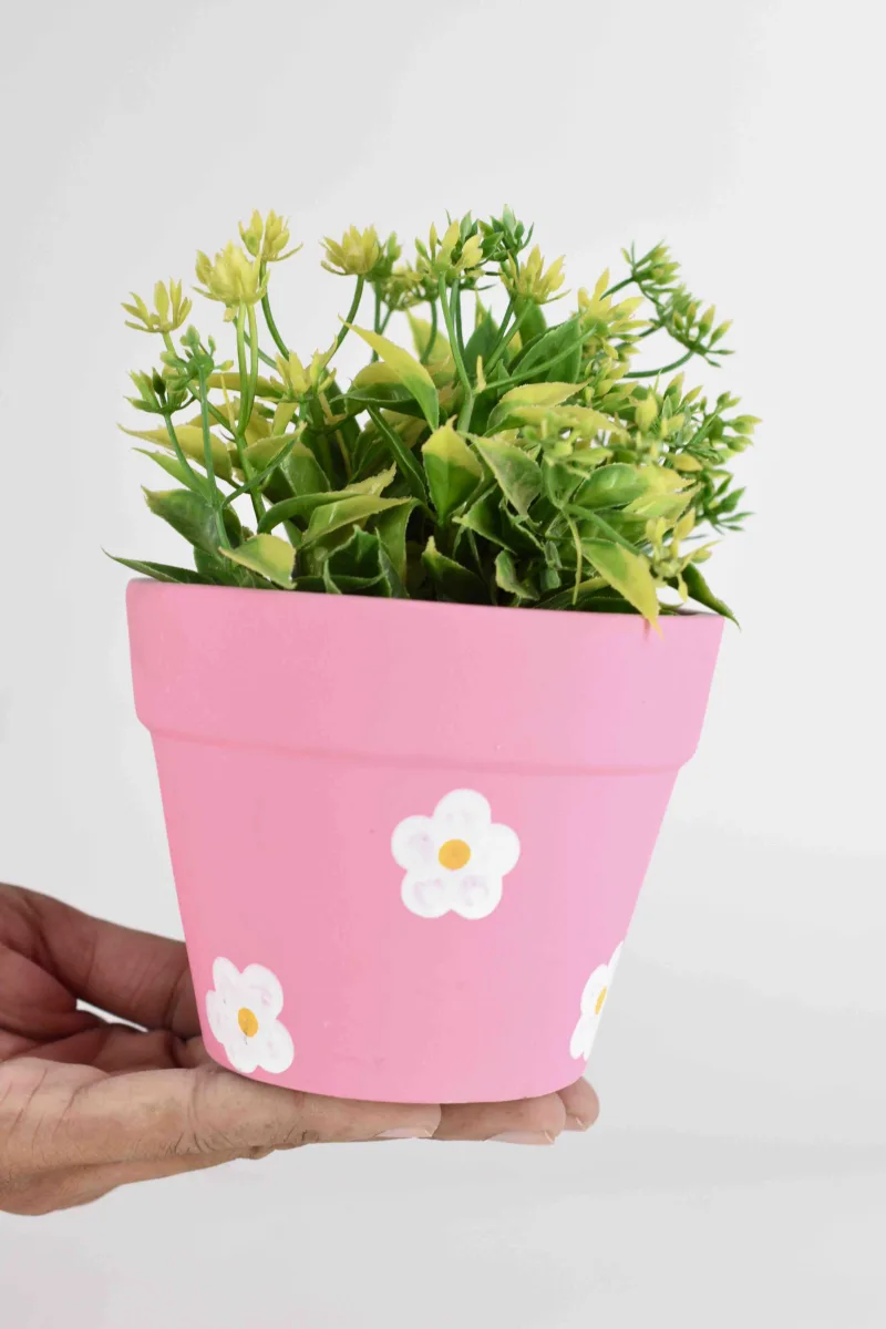 Classic Ceramic Planter — 7.5" Dia × 9" Height — Primary View