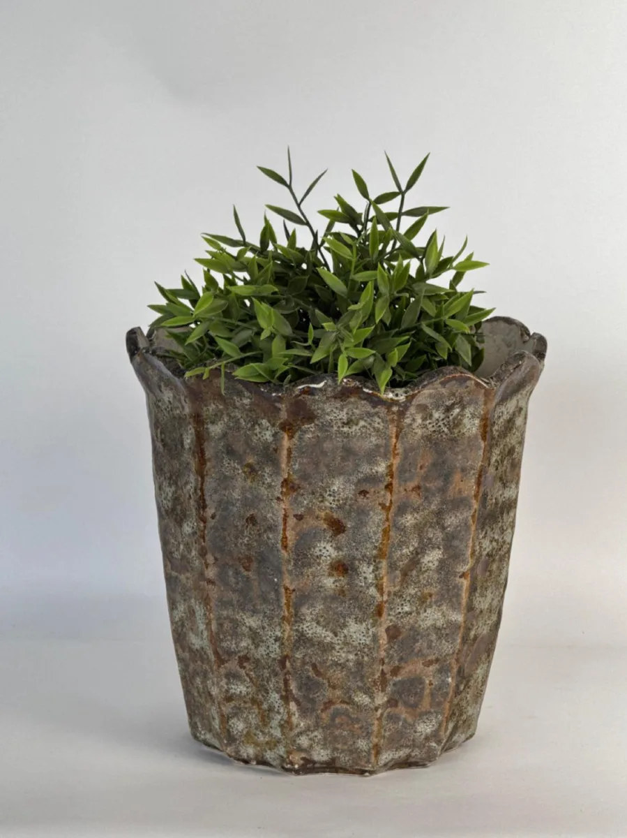 Classic Ceramic Planter — 9" Dia × 7" Height — Primary View