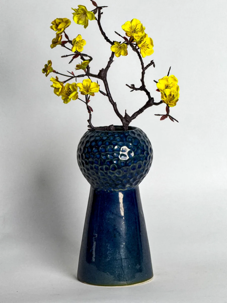 Classic Ceramic Planter — 8" Dia × 8" Height — Primary View