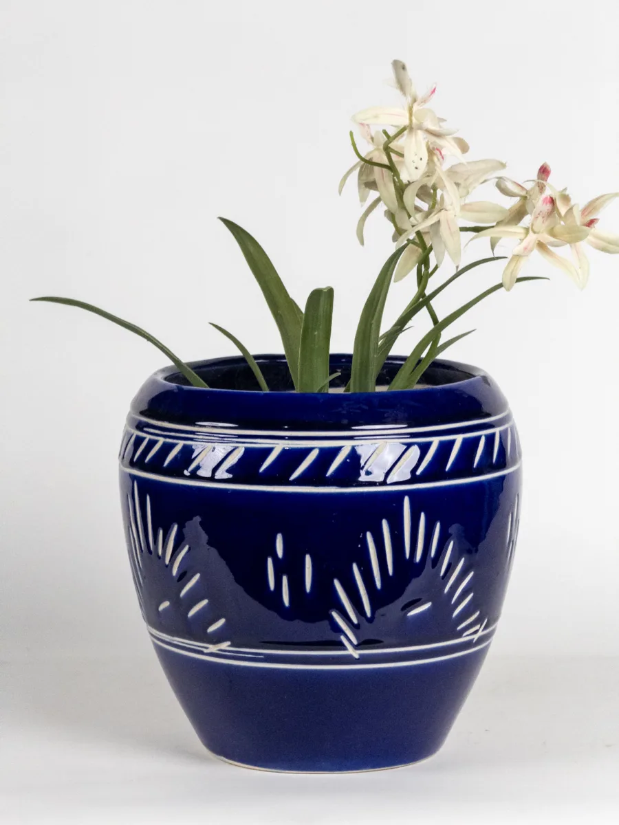 Classic Ceramic Planter — 15" Dia × 2.5" Height — Primary View