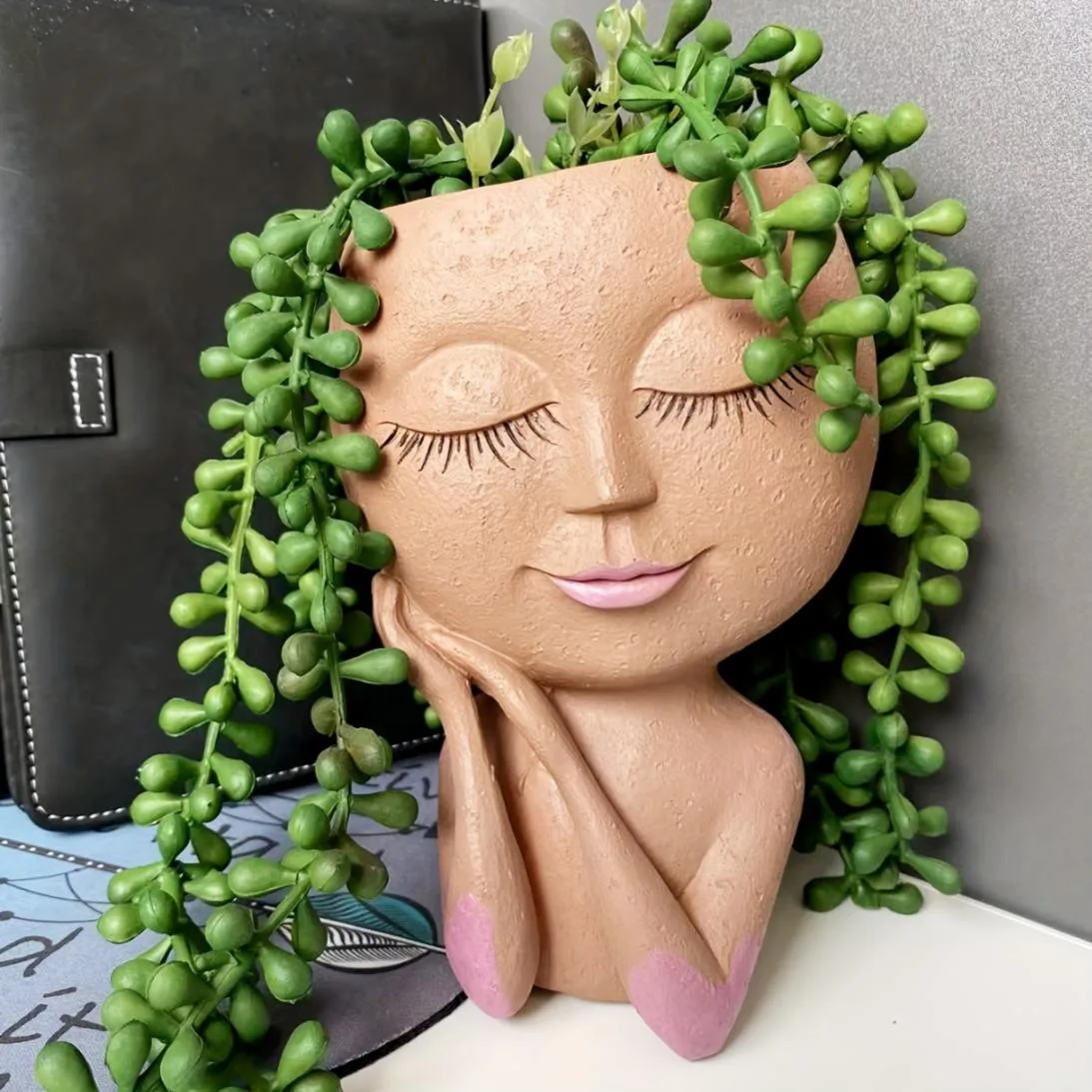 Classic Resin Planter — 10" Dia × 7.5" Height — Primary View