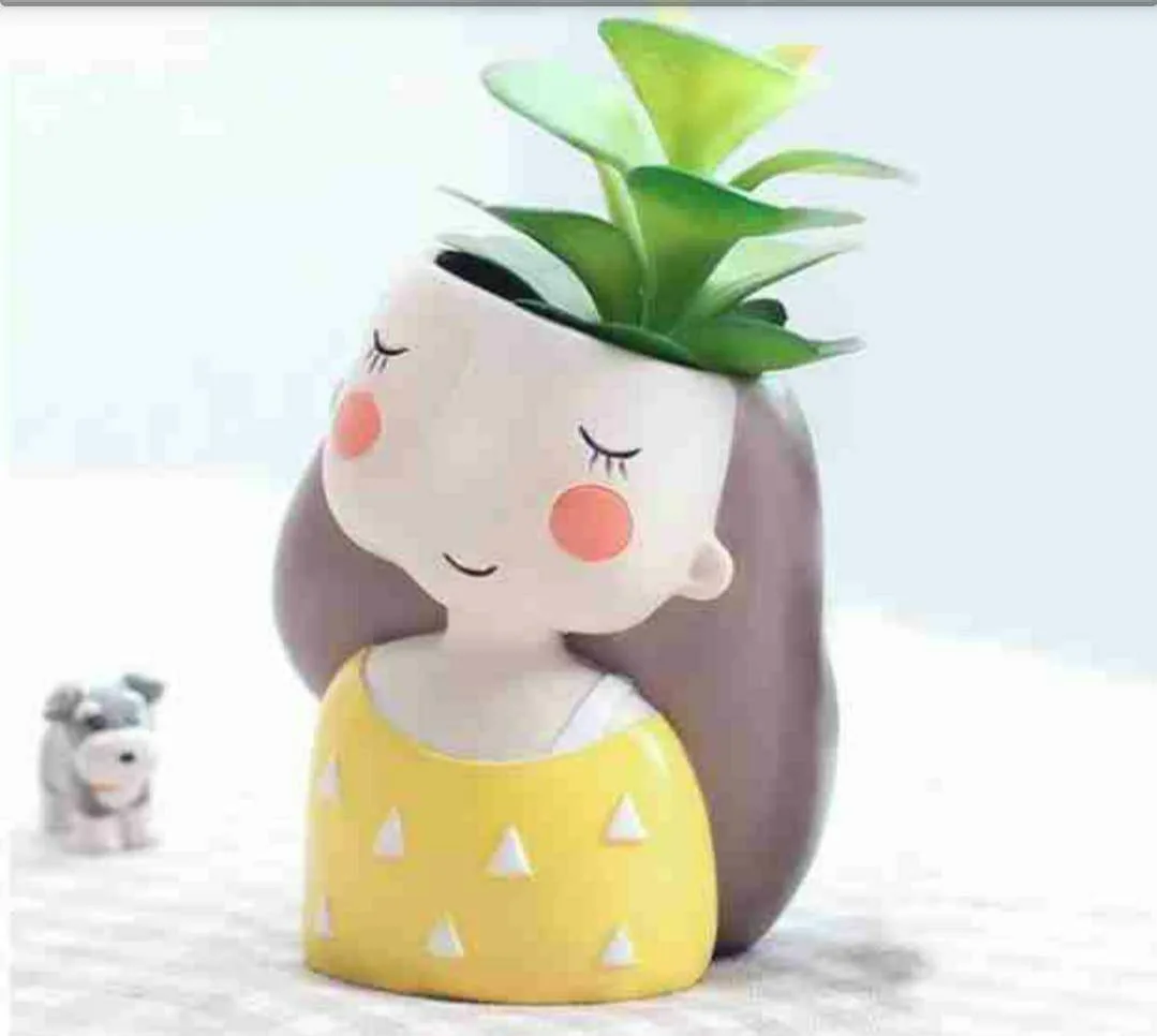 Classic Resin Planter — 2.5" Dia × 4" Height — Primary View