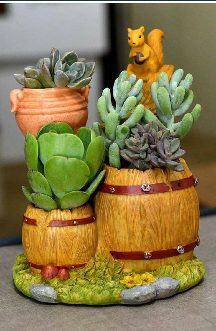 Classic Resin Planter — 3.5" Dia × 2.5" Height — Primary View