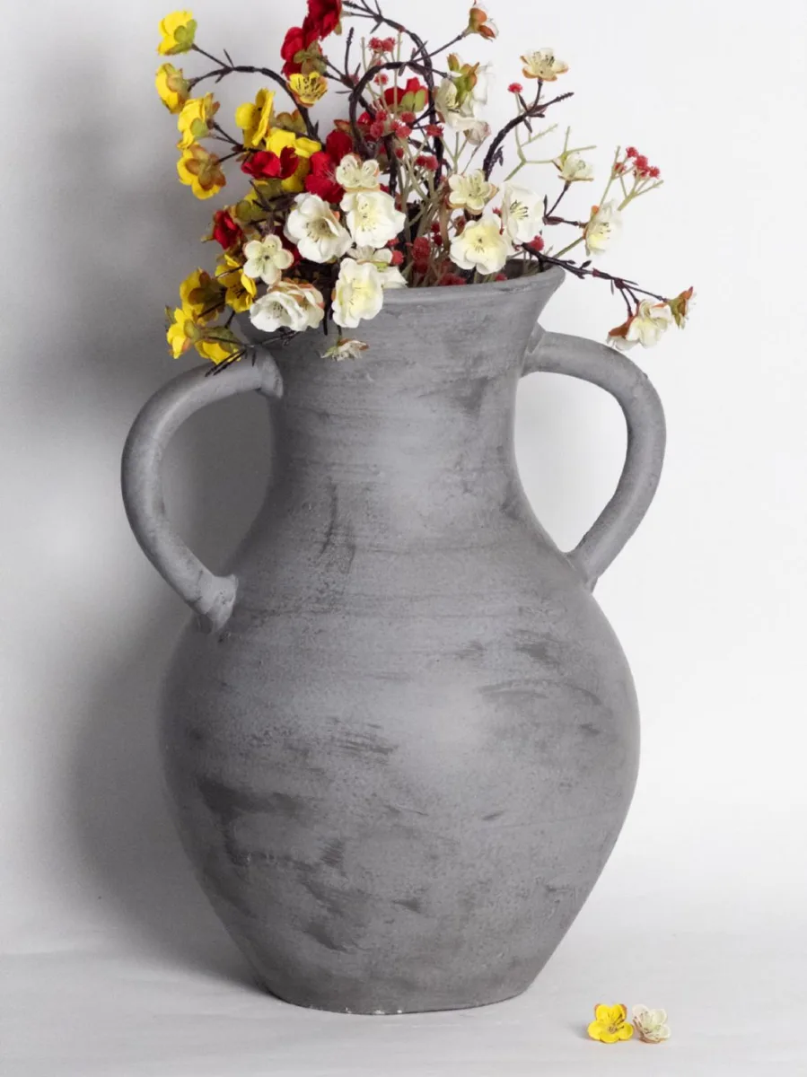 Classic Resin Planter — 4" Dia × 4" Height — Primary View