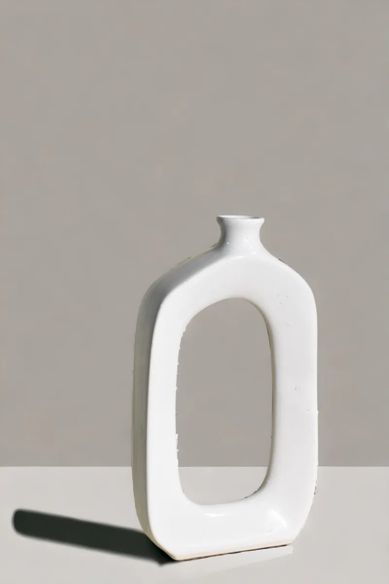 Classic Resin Planter — Primary View