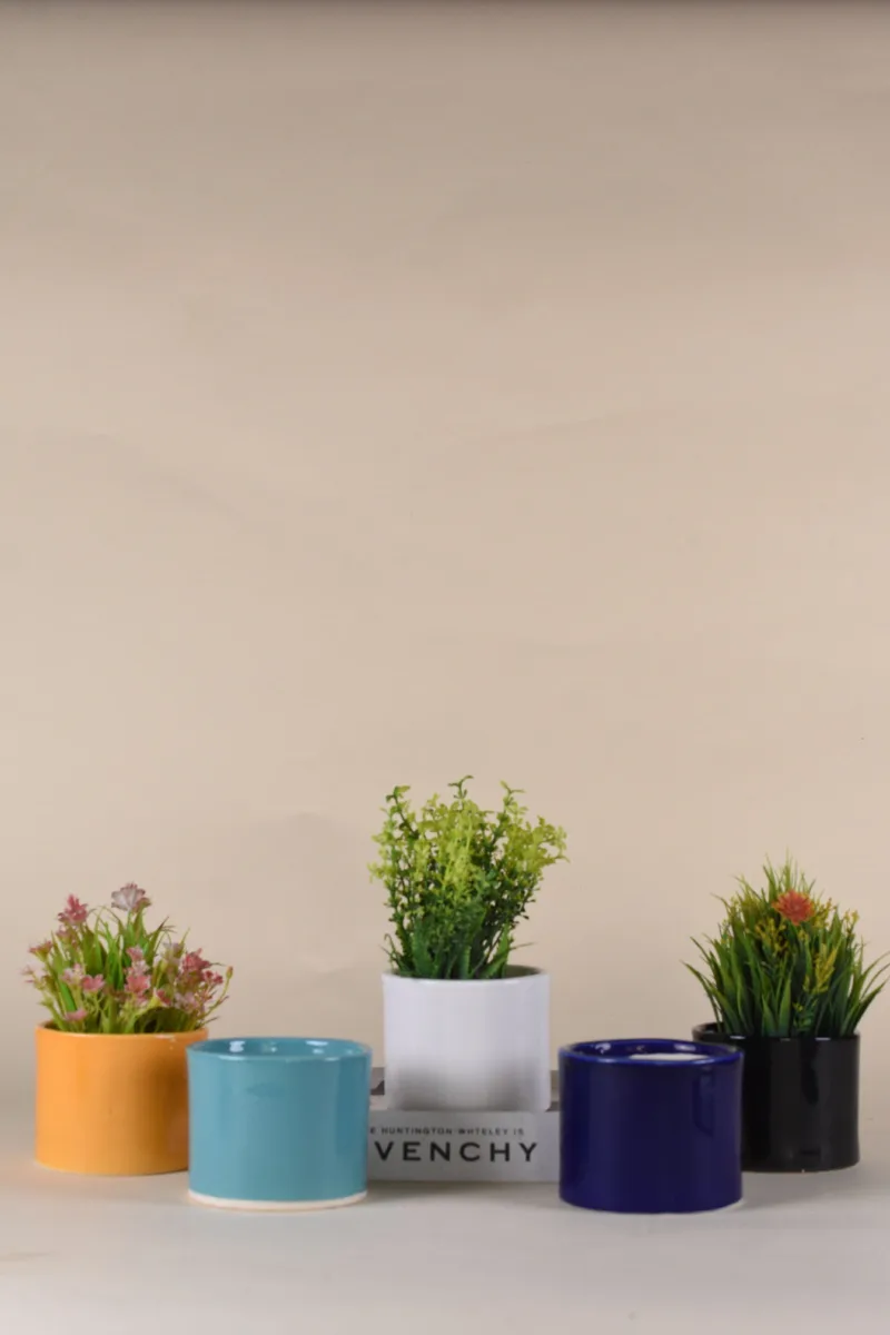 Classic Ceramic Planter — 4" Dia × 3" Height — Primary View