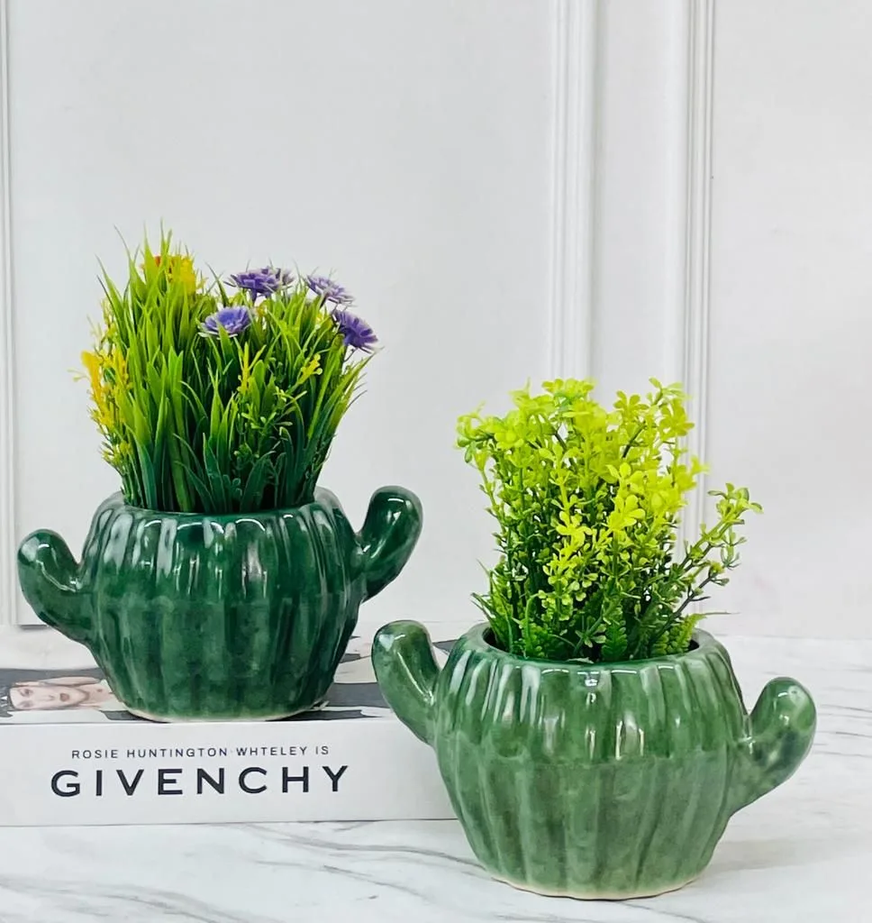 Classic Ceramic Planter — Primary View