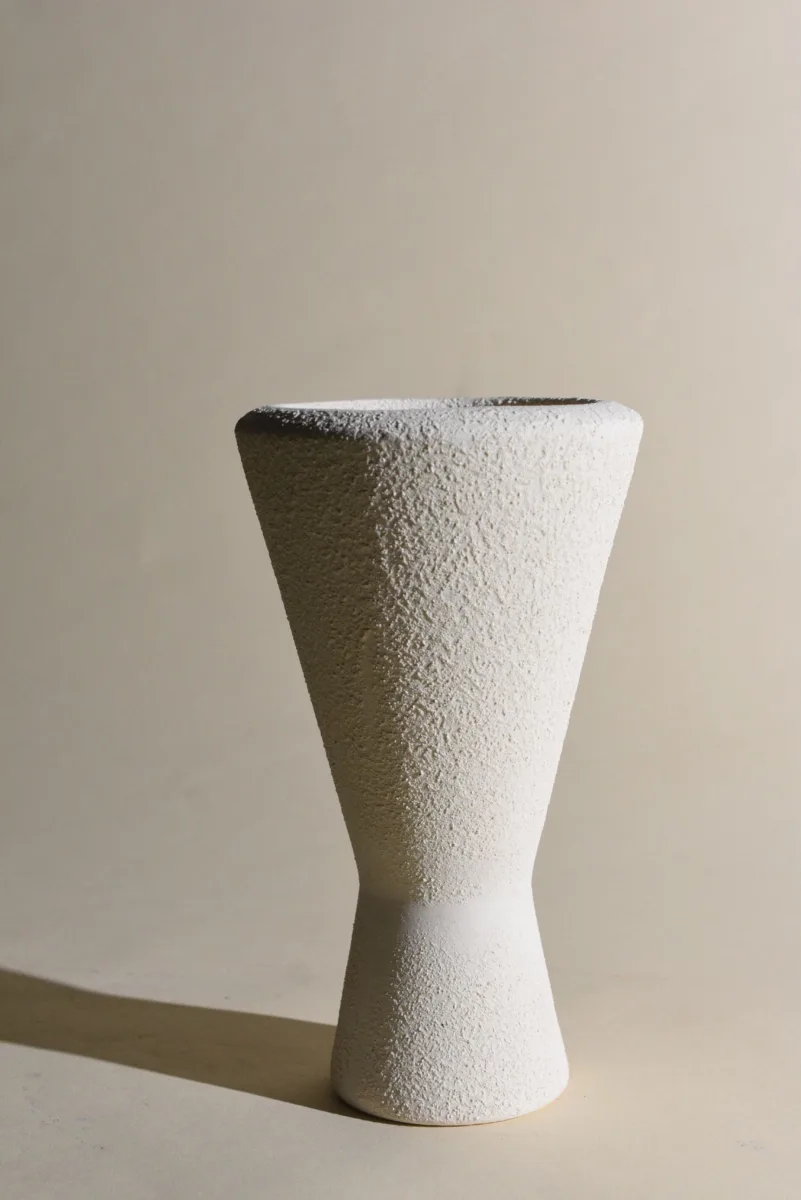 Classic Ceramic Planter — 8" Dia × 6.5" Height — Primary View