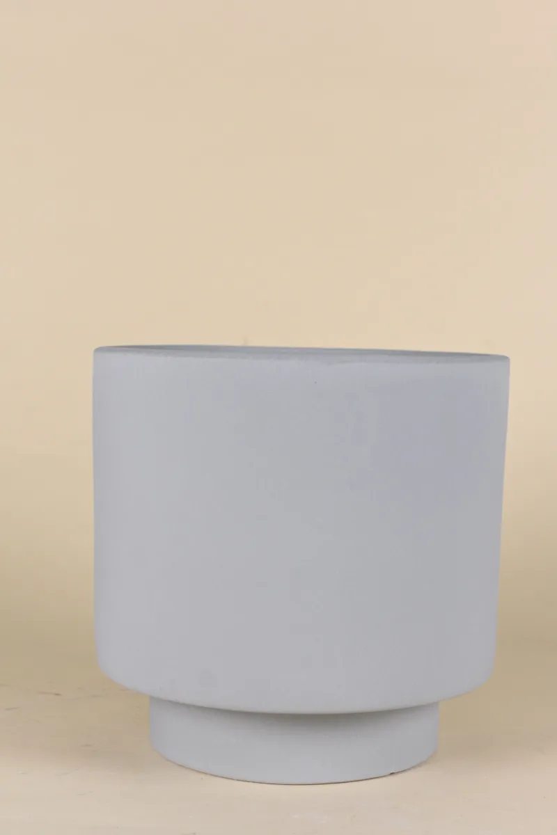 Classic Ceramic Planter Set of 3 (7.5" Dia × 7" Height) — Primary View