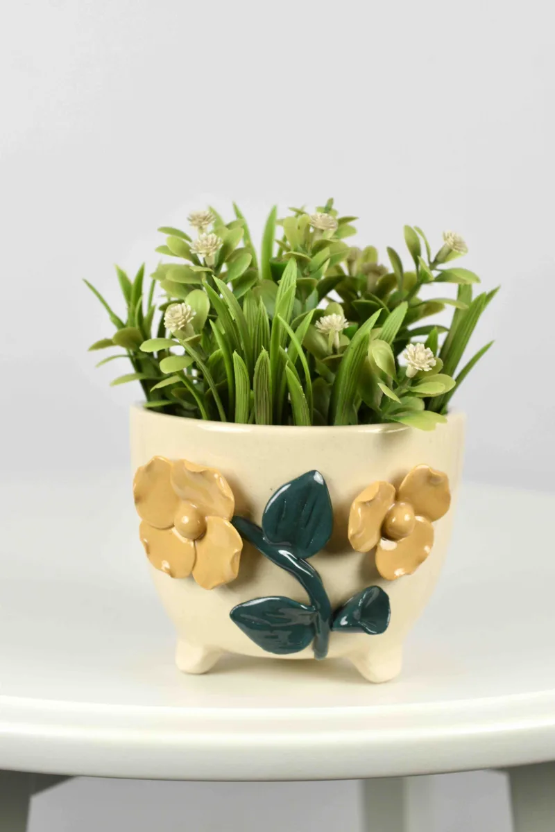 Classic Ceramic Planter — 5.5" Dia × 4" Height — Primary View