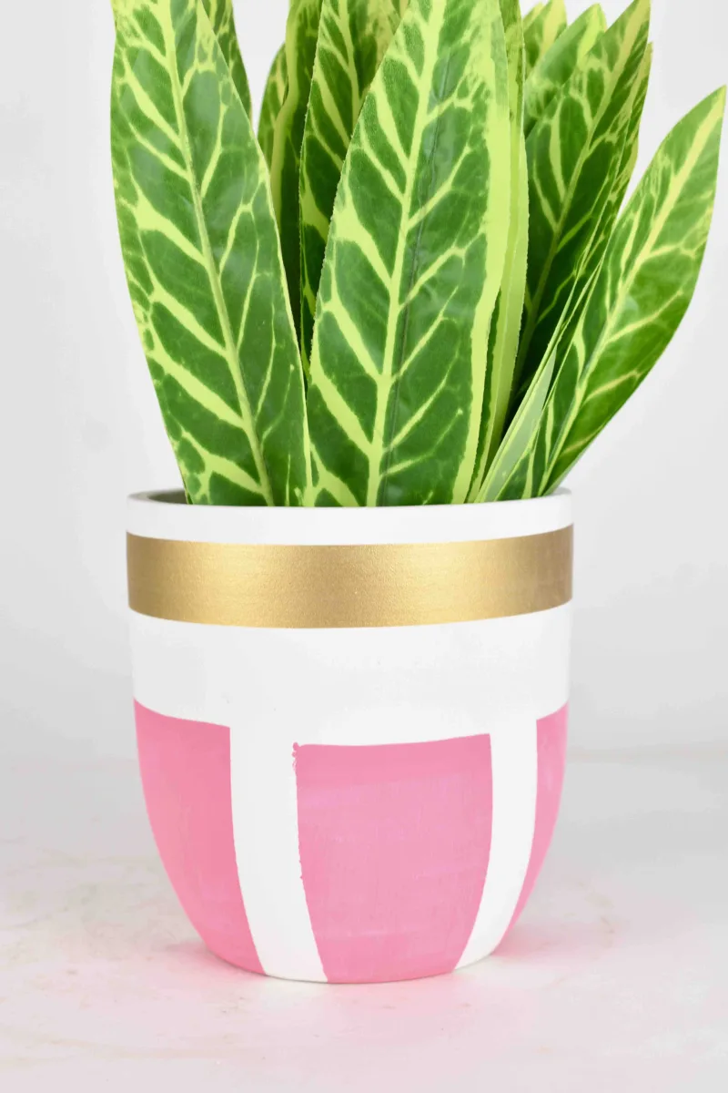 Classic Ceramic Planter — 4" Dia × 3" Height — Primary View